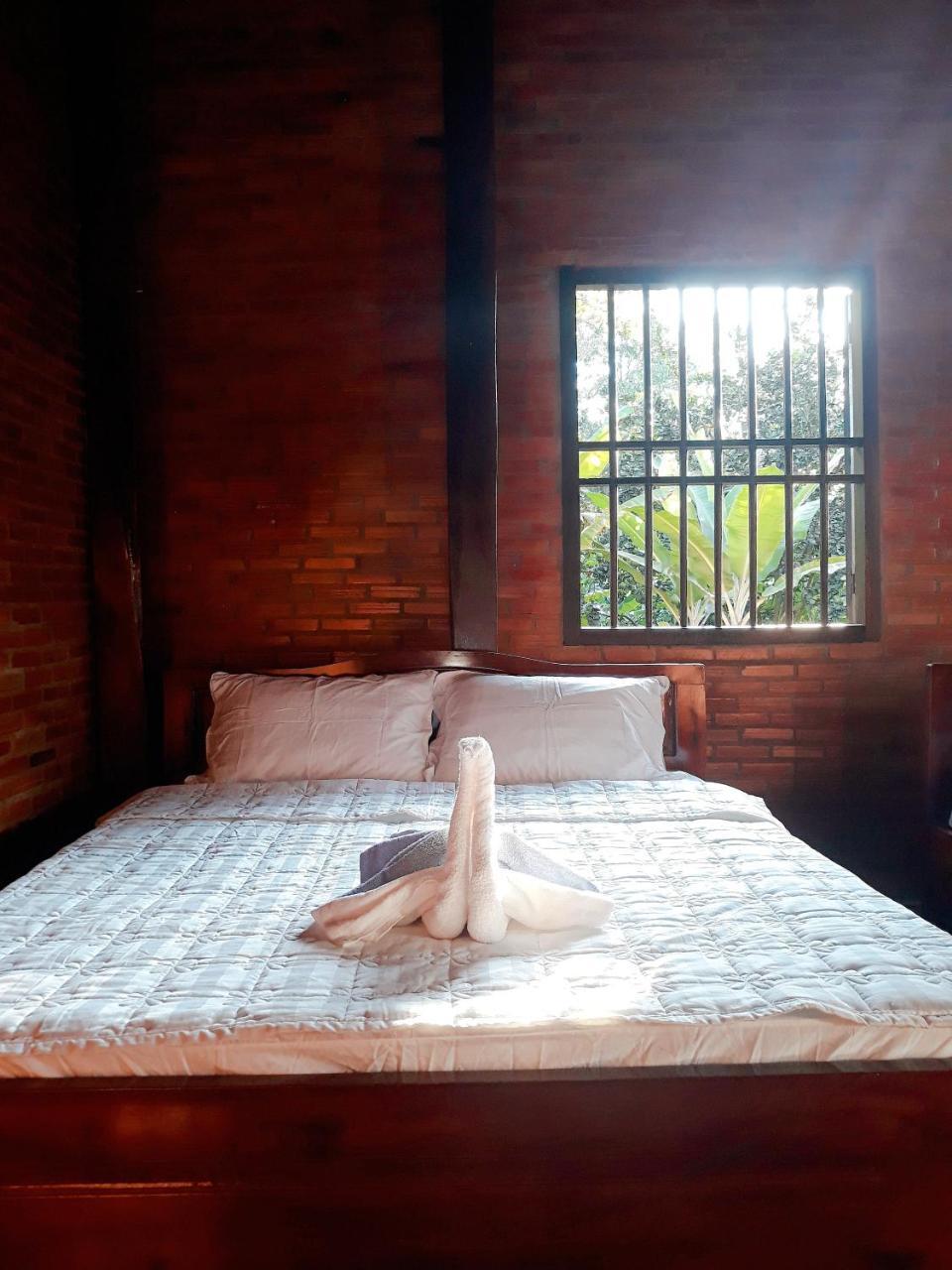 Cat Tien Farmer Lodge Quan Tom ภายนอก รูปภาพ